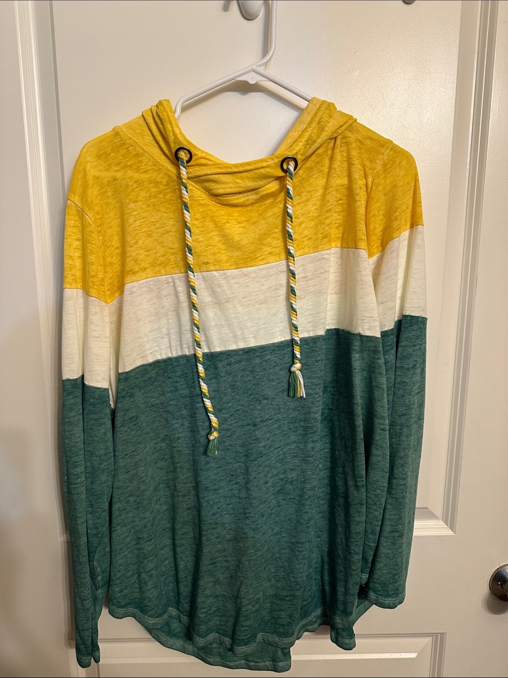 Maurices Yellow, White & Teal Colorblock Crewneck Sweater 2x